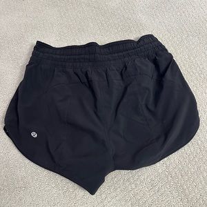 Black reversible lululemon shorts